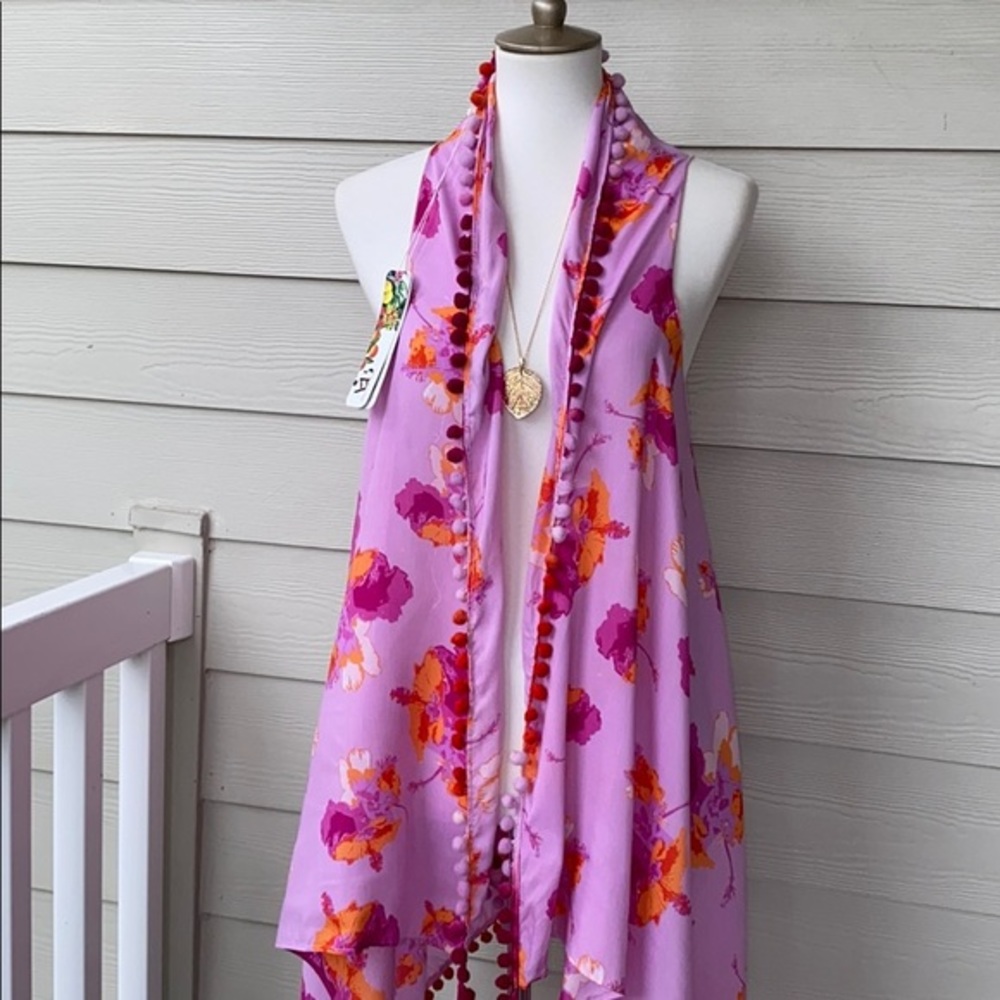 America & Beyond Resort Wear NWT Long Duster Draping Floral Pom Pom Vest (OS)